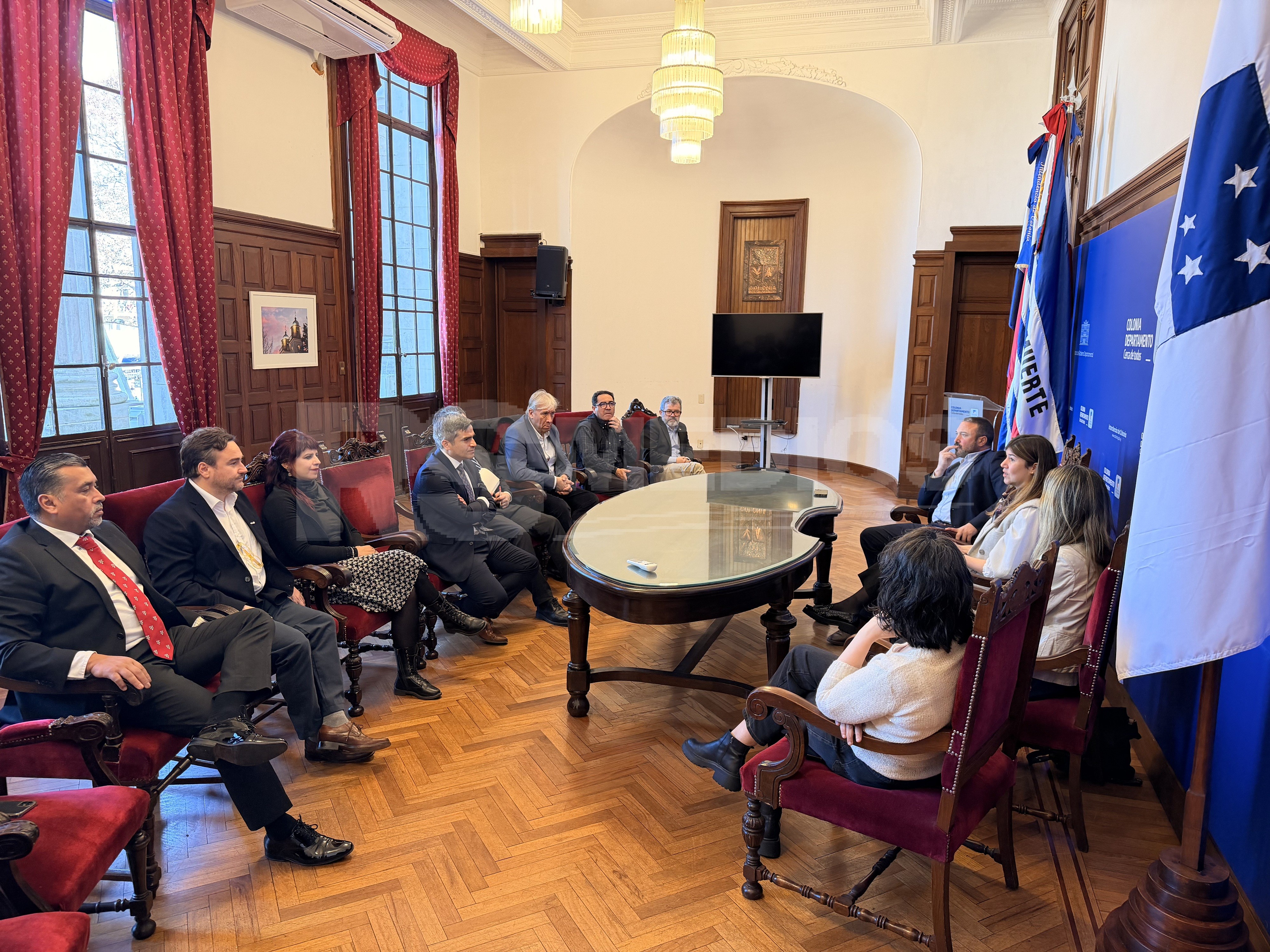 Intendencia recibió a delegación chilena interesada en el régimen de zonas francas