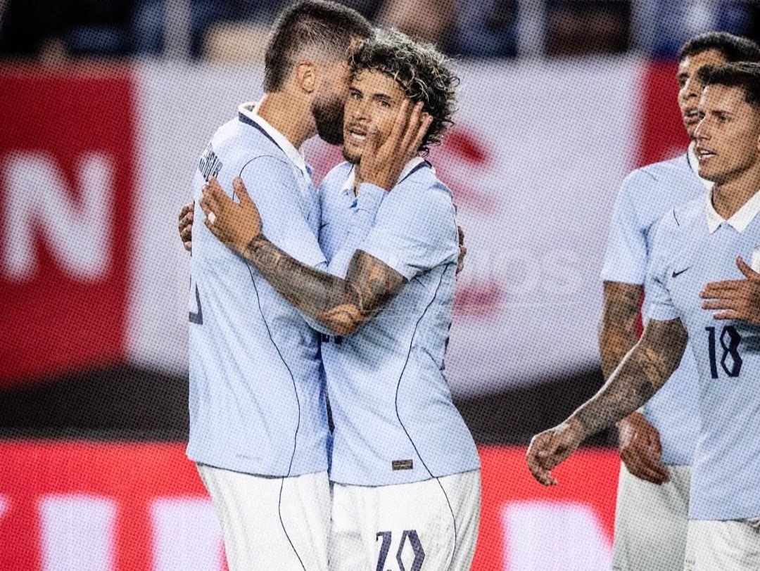 Japón venció 3-1 a Uruguay en el debut interino de Diego Forlán