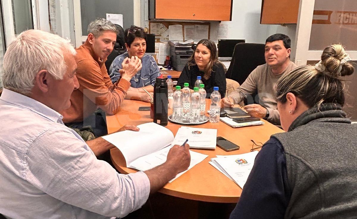 Comisiones de la Junta de Soriano tratan turismo escolar, medio ambiente y obras — imagen 3