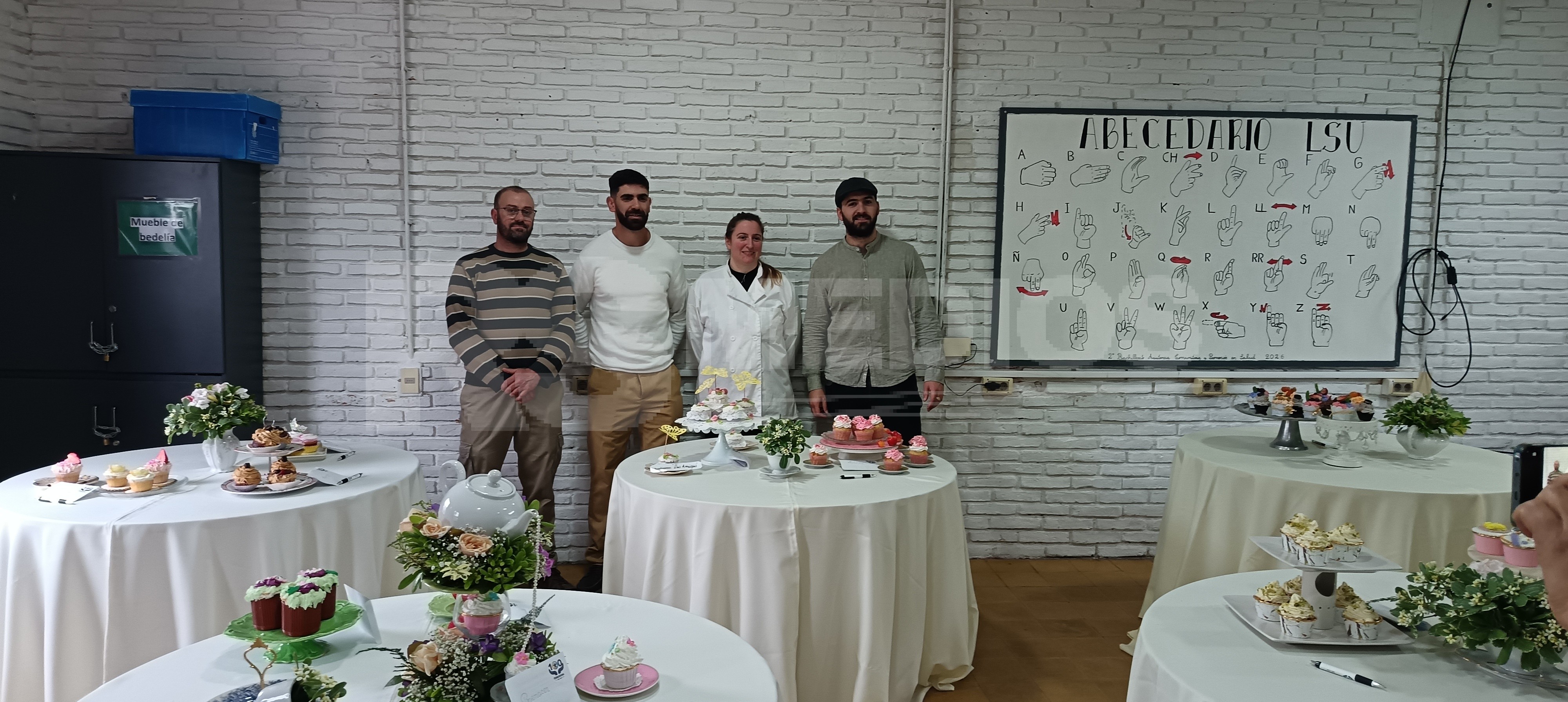Concurso de Cupcakes reunió a exalumnos de Gastronomía de la Escuela Técnica de Cardona
