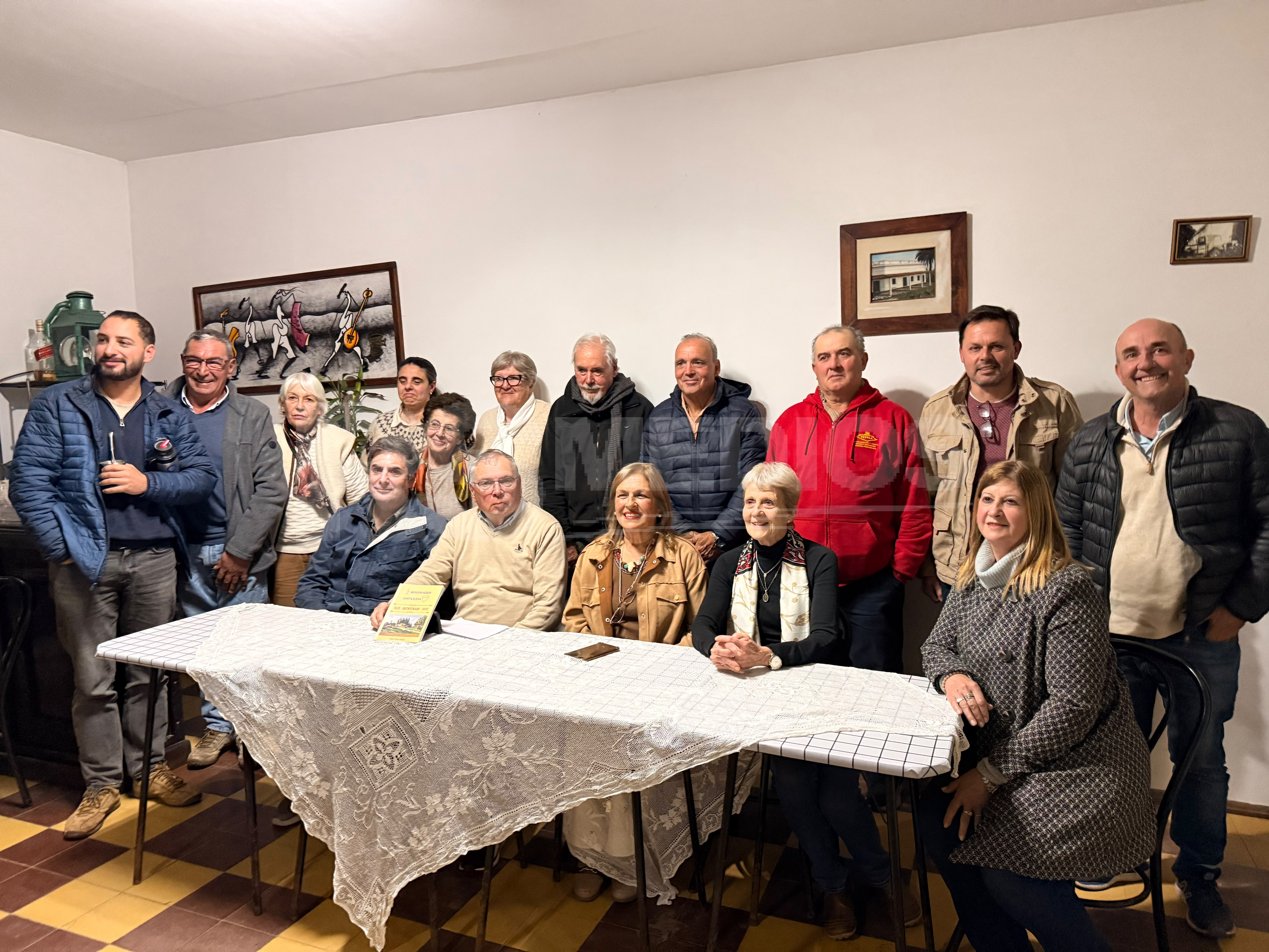 Presentaron en Ismael Cortinas el libro "Monzón Heber-Santa Elena" — imagen 2