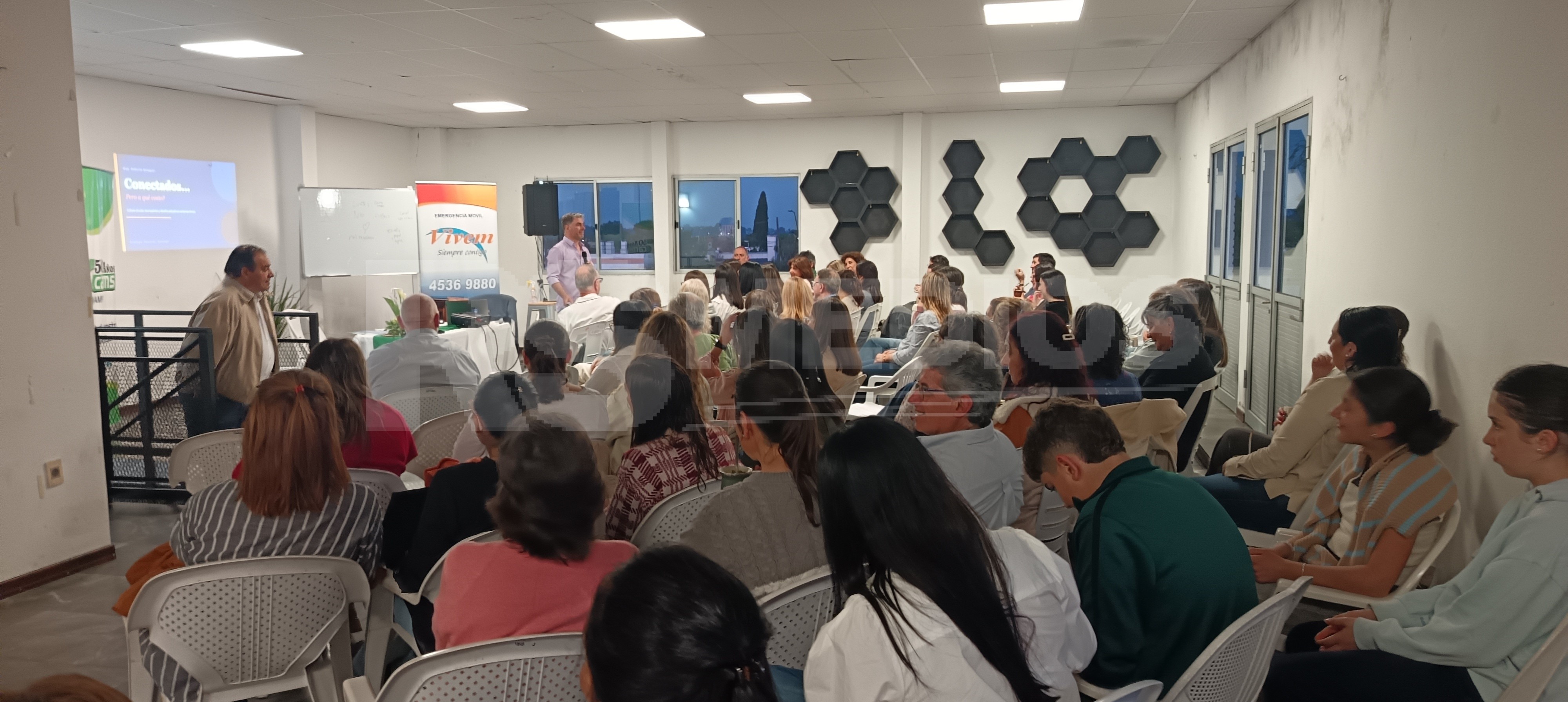 Balaguer advierte por el costo de la hiperconexión y pide recuperar los vínculos — imagen 4